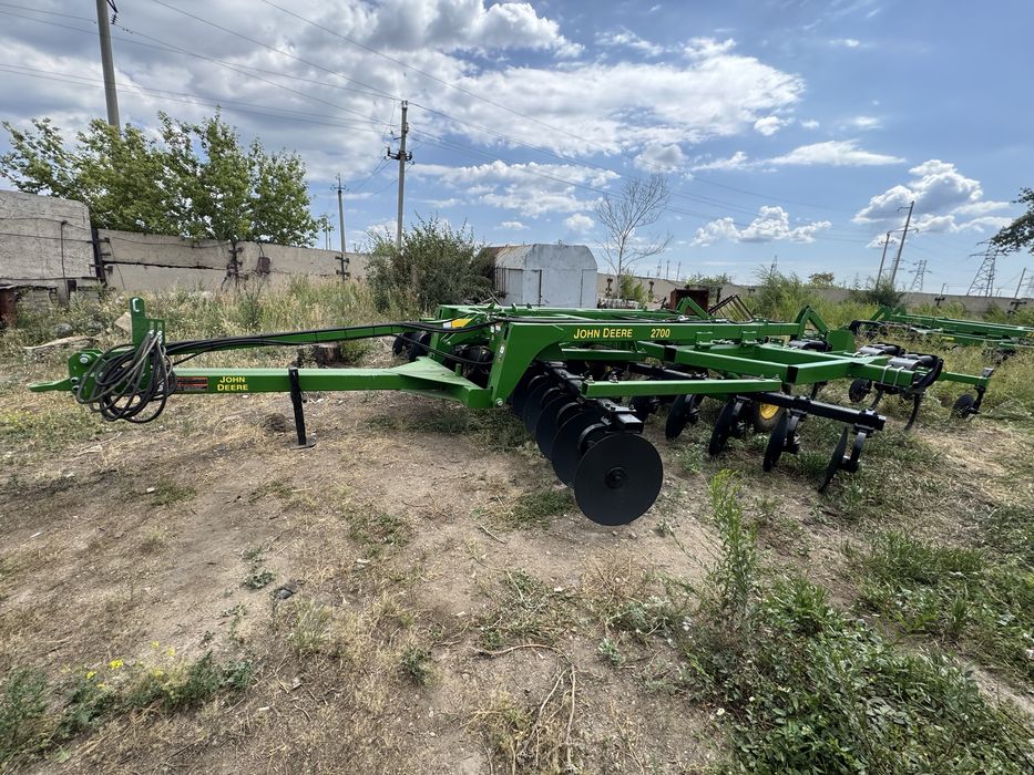 Продам риппер John deere 2700
