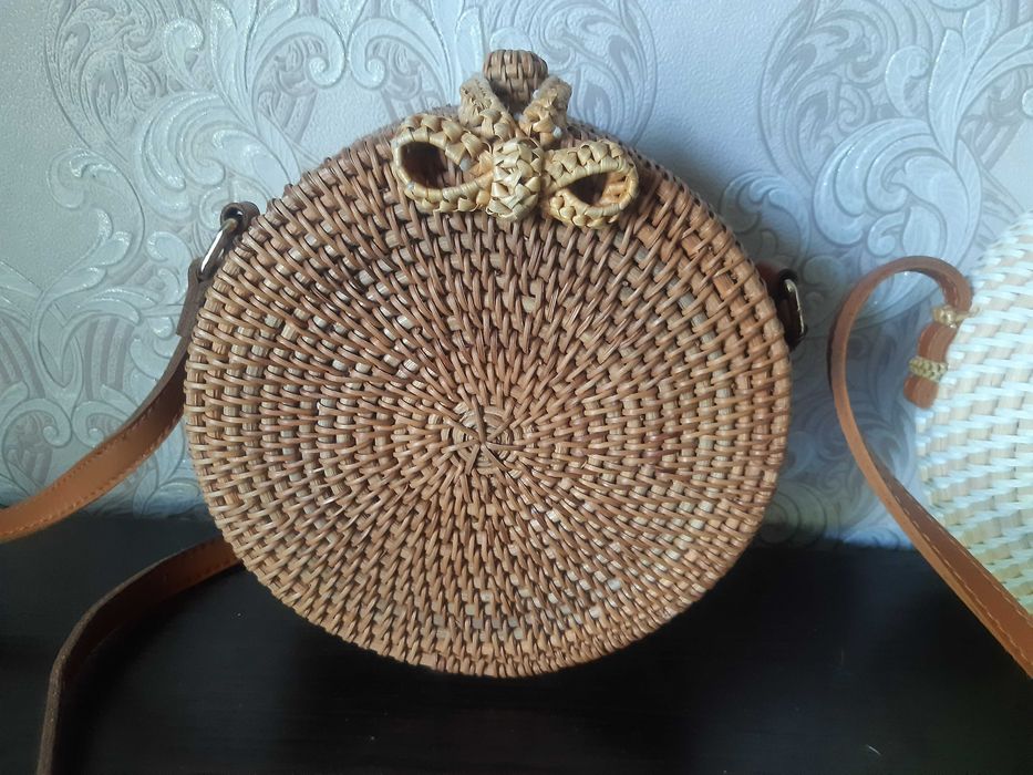 Сумка плетёная кроссбоди через плечо клач