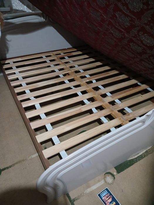 Продам спальню !