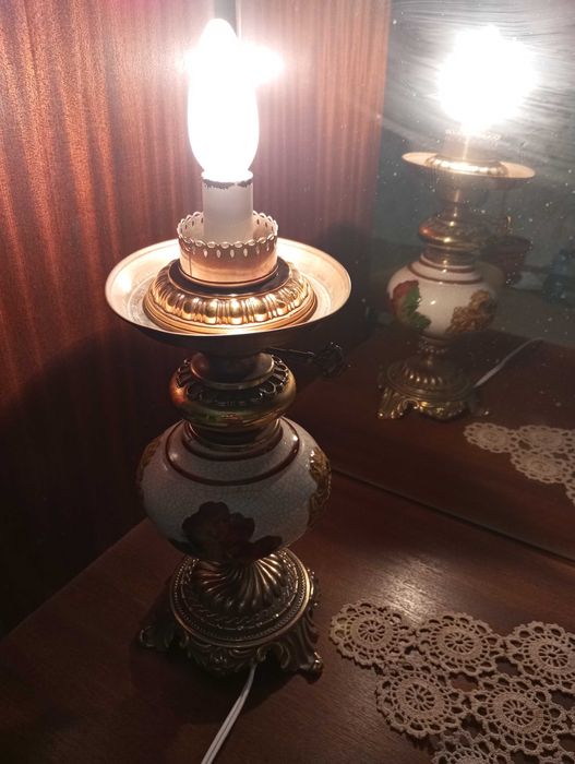 Ретро нощна , настолна лампа лампи
