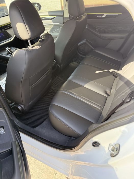 Dong feng aelous A60 max sotiladi