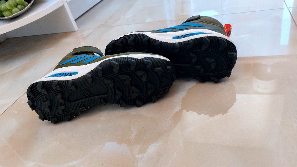 Маратонки Adidas 37 1/3