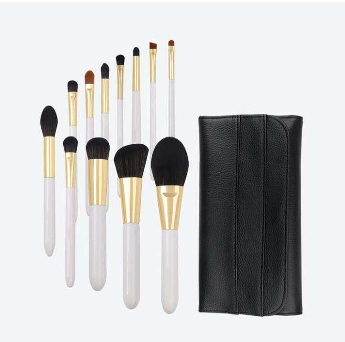 Комплект от 7 YUE професионални четки за грим