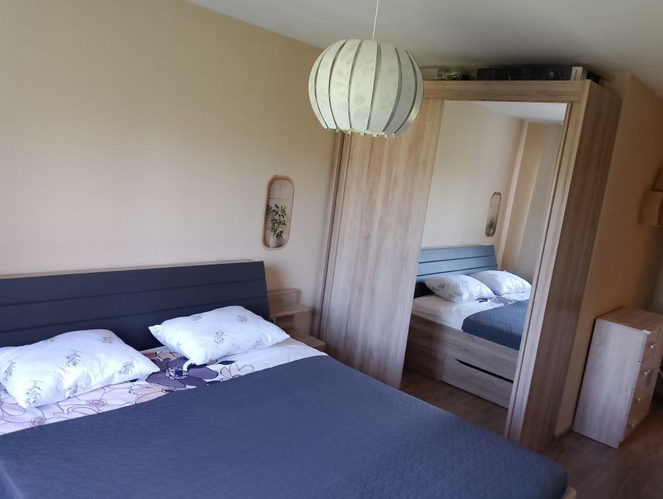 Дава се под наем Тристаен апартамент в Стара Загора, Център - 94 кв.м за 408 € - Снимка #3