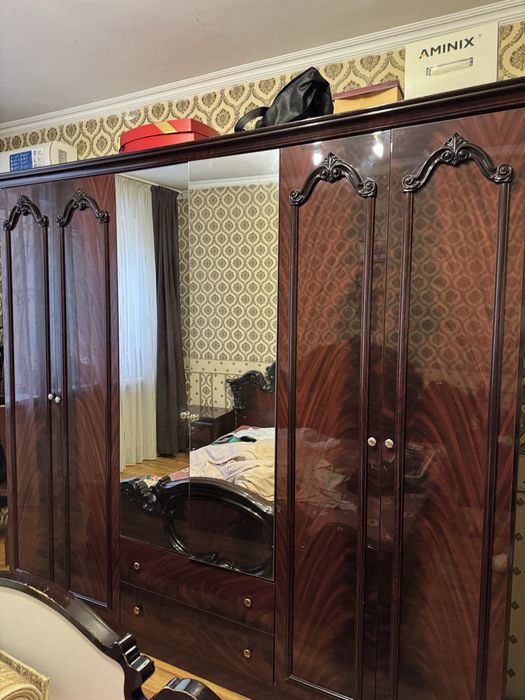 Спальный гарнитур