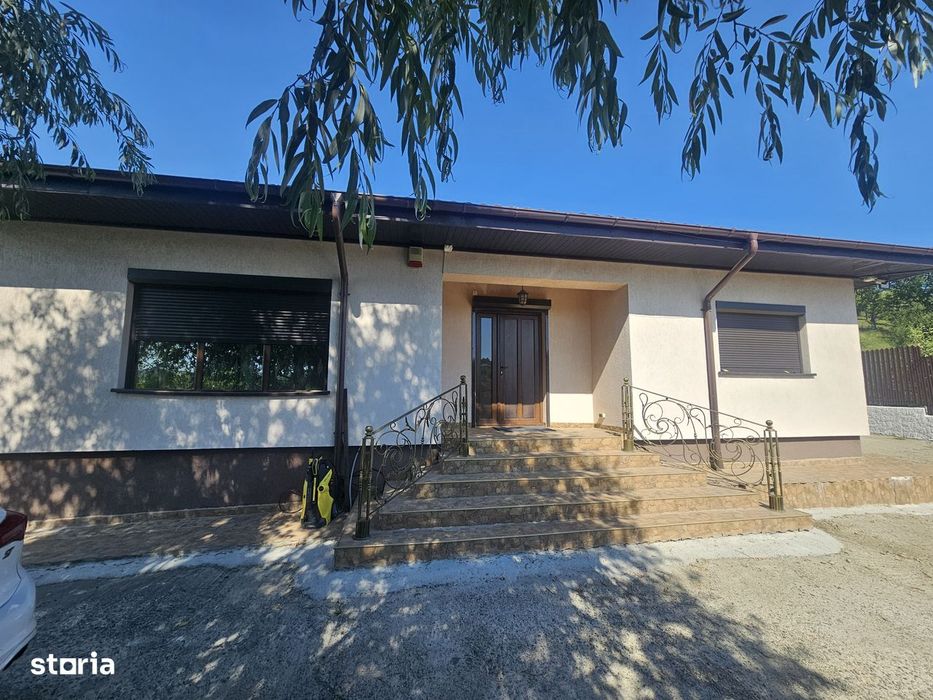 Casa zona Tomesti - Rond pret 260000/eur