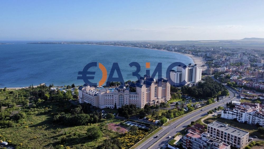Апартамент с 2 спални в жилищна сграда Вила Маргарита, Свети Влас, България, с изглед към морето, 103,63 кв., цена 120 900 евро
