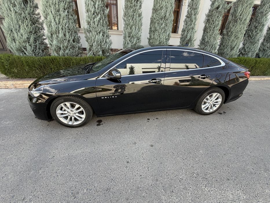 Malibu 2. 2.4 Kraskasi toza  45.000km yirgan 1qo’l