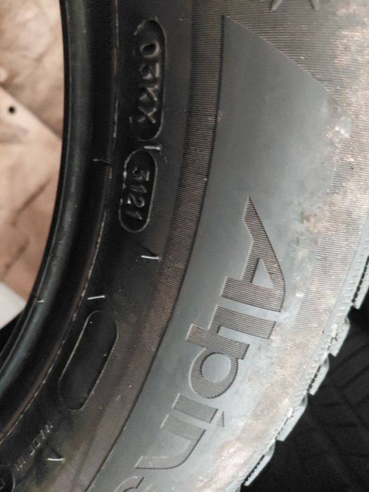 215/65/17" Michelin 4бр.гуми. дот 5221