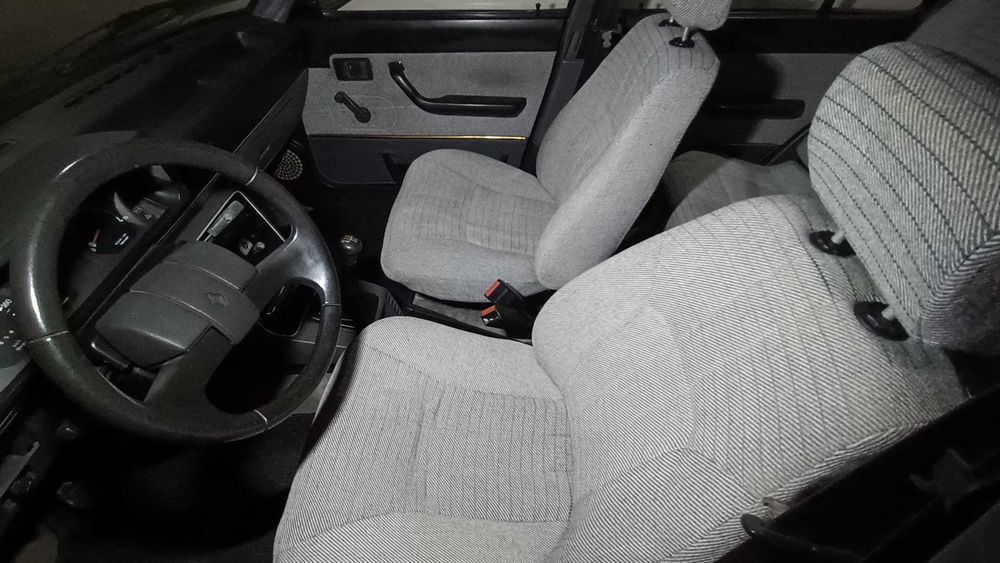Renault 11 TS–1989–exemplar bine păstrat, kilometri reali