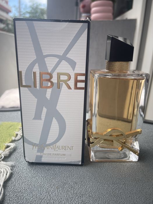 Парфюми Libre, 90 ml сменяем и Valentino Valentina Eau de Parfum 50 ml Нов!