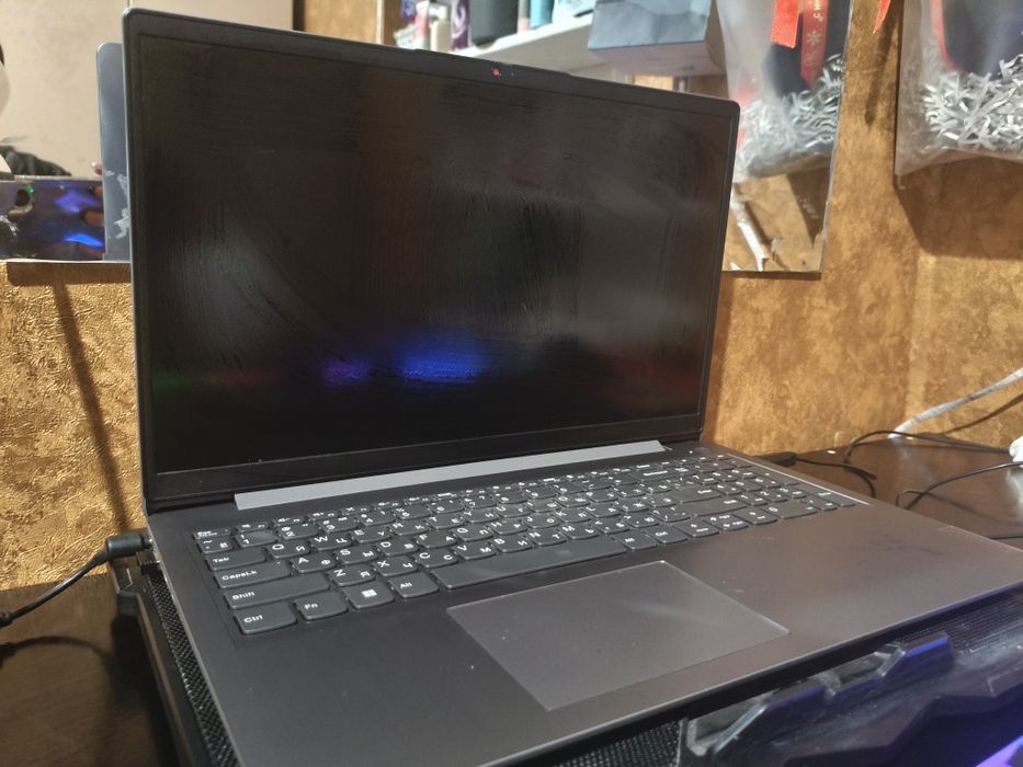 ноутбук Lenovo IdeaPad3