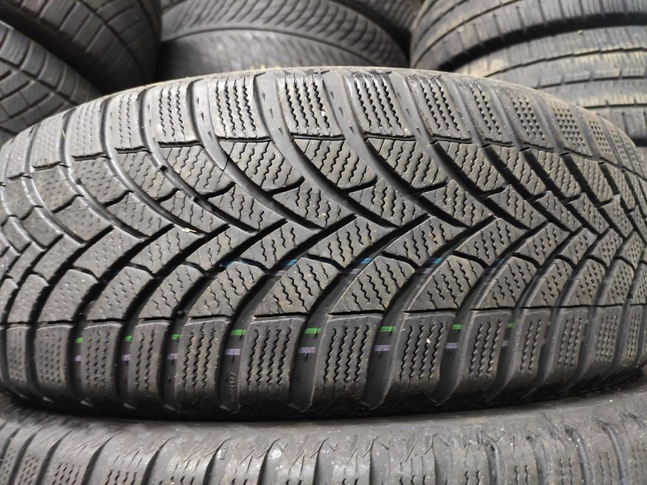 2бр Зимни гуми 205 60 16 - Semperit - DOT 23,24