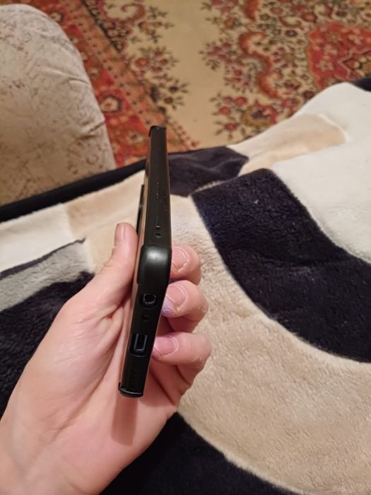 Продаю Vivo y33s