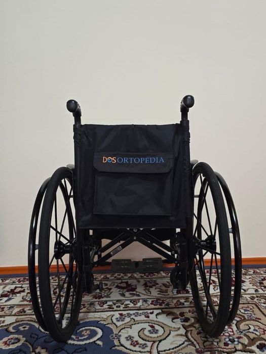 Активный инвалидный коляска