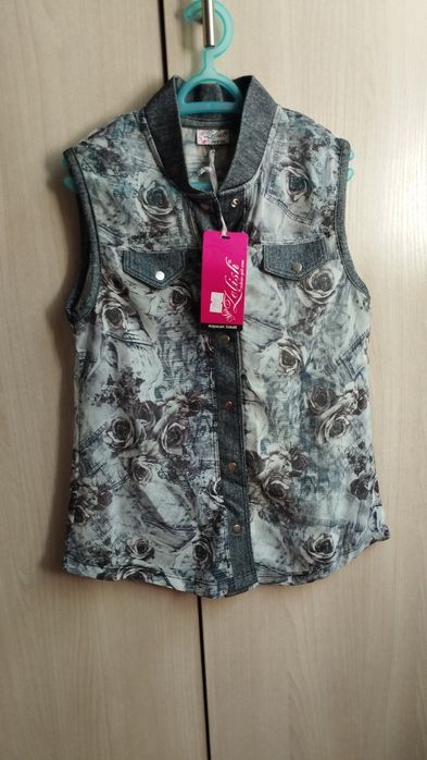 Рубашки на девочку и двойка