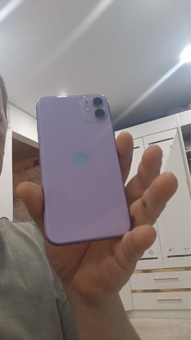 Айфон 11  64 гб память