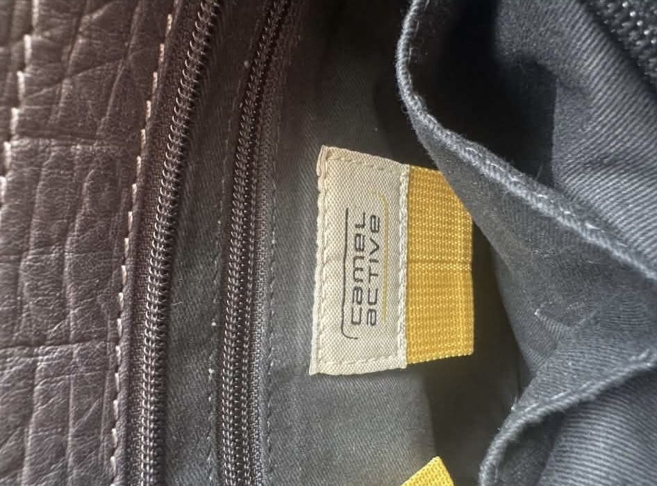 Borseta CAMEL ACTIVE  din  piele  naturala