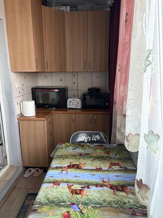 Vand apartament!
