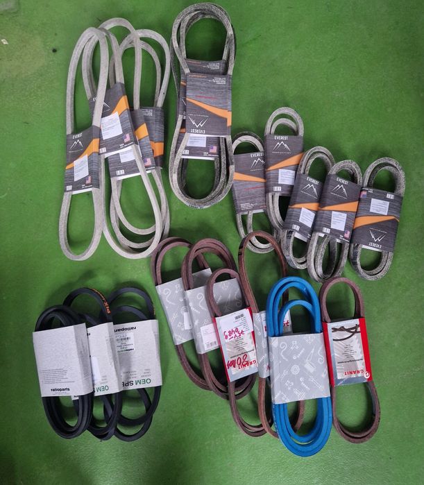 Piese , Curele , Fulii , Role Tractoras de tuns iarba Tractor Gazon