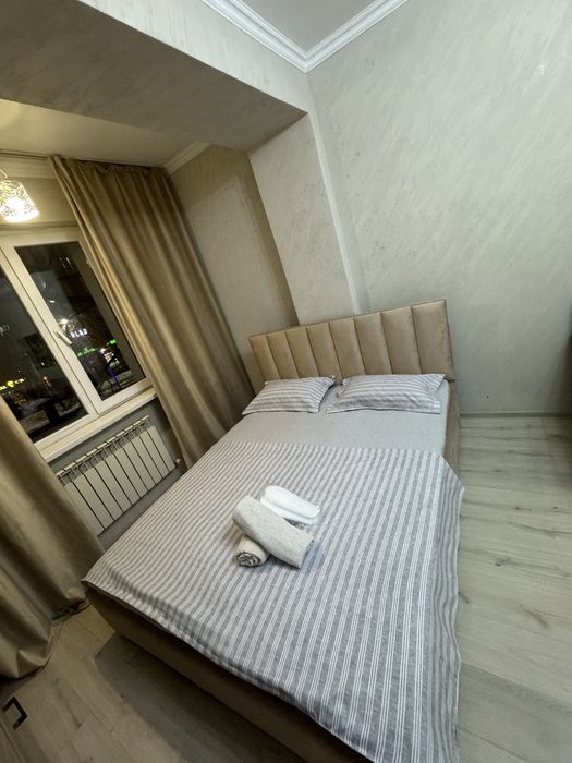 Квариира по часам