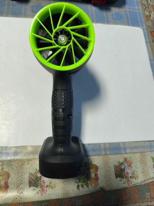 Suflanta aer portabila multifunctionala