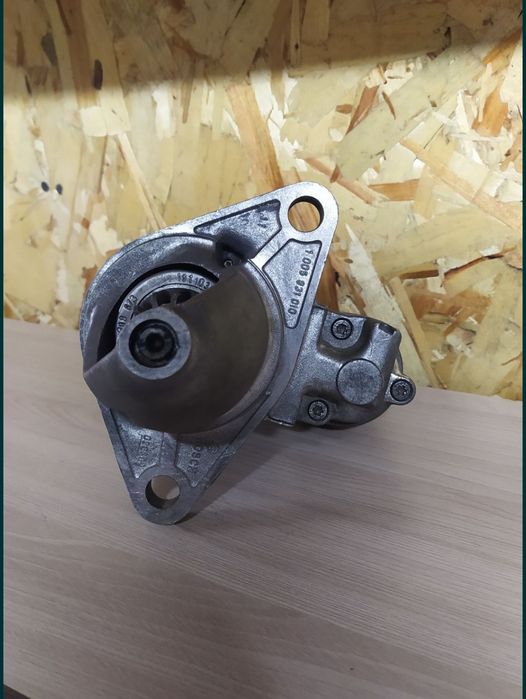 Стартер Land Rover