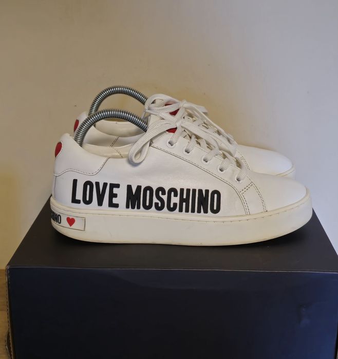 Love Moschino оригинални дамски сникърси