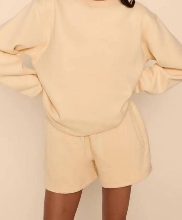 Pantaloni scurți de damă