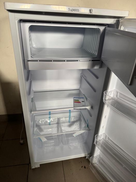 Холодильник Бирюса