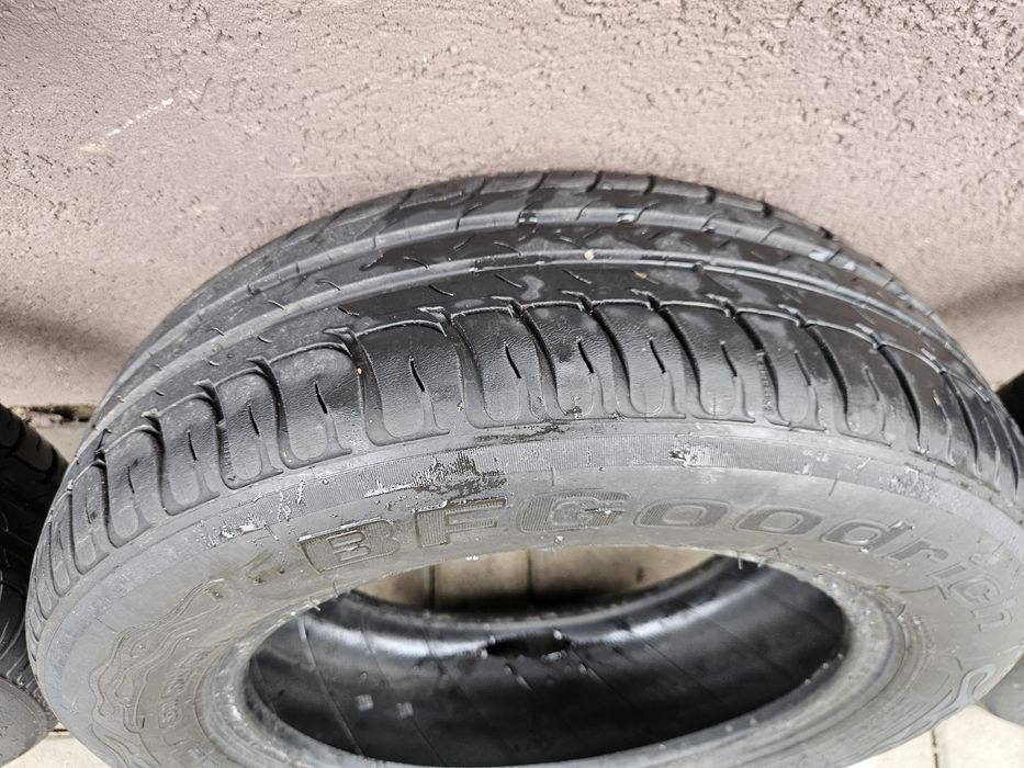 Vand 4 anvelope vara BFgoodrich 175 65 r14 dot0618 peugeot opel ford