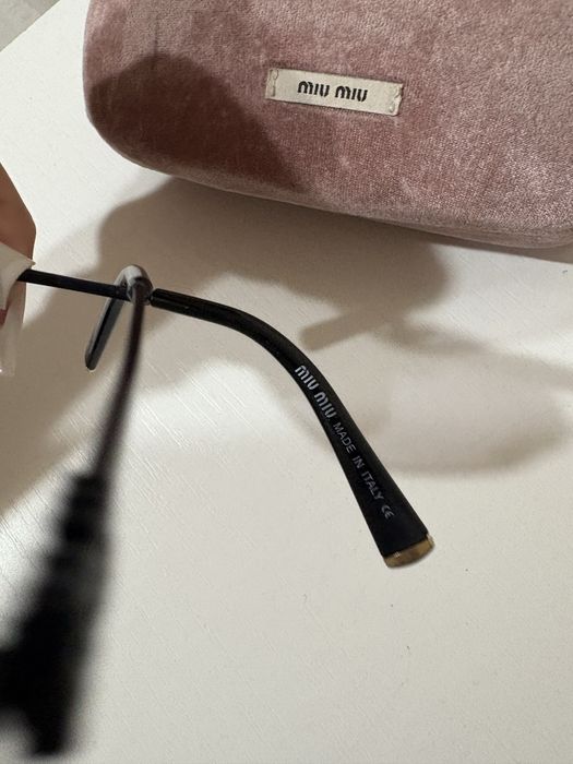 Ochelari de soare miu miu