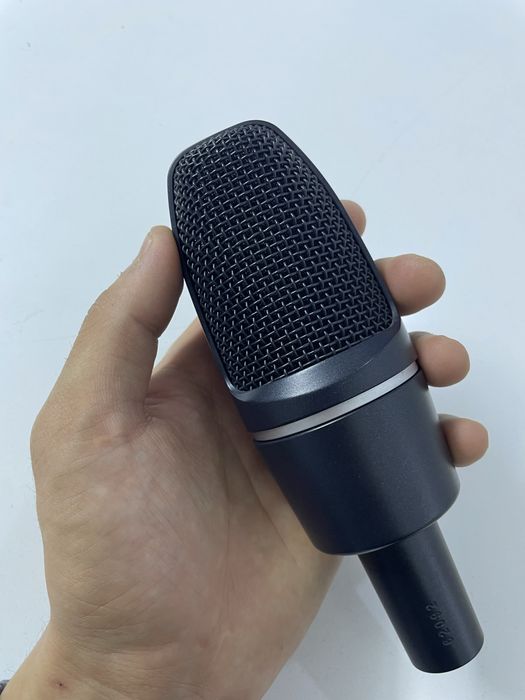 Конденсаторный микрафон AKG c3000