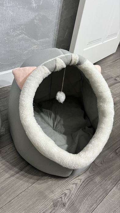 Теплый ледак для кошек и сумка