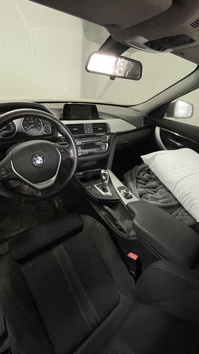 Dezmembrez bmw Seria 3 2015 F30 f31 Braila • OLX.ro