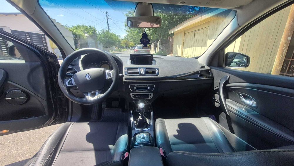 RENAULT Megane 2012 — imagine 4