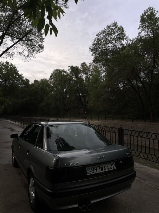 Ауди 80 б3 в хорошем состояние