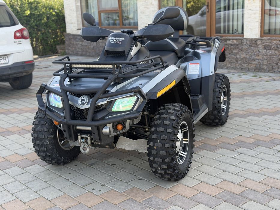 Vand Can Am Outlander 800R , 2010, servidirectie, nr negru
