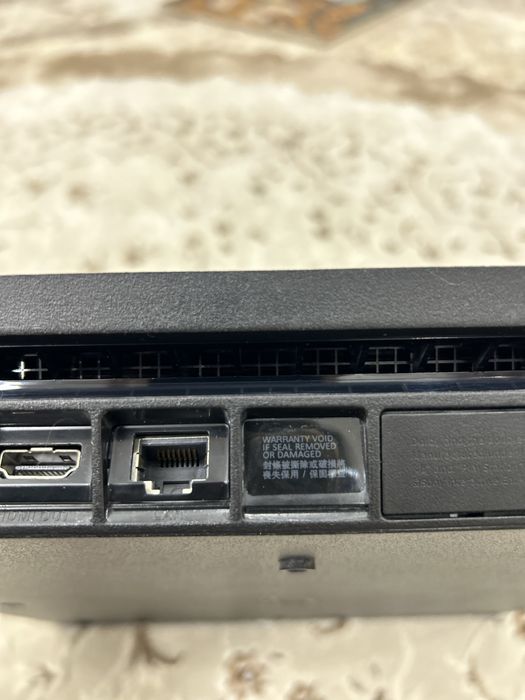 PlayStation 4 Slim