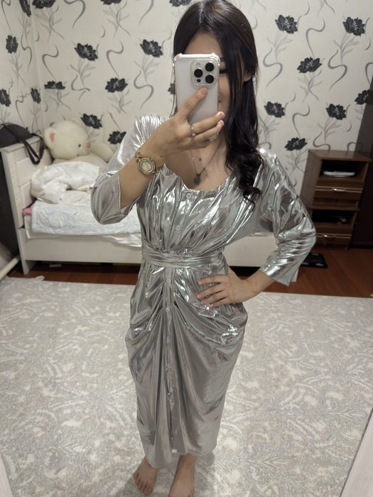 Женские платья вечерение