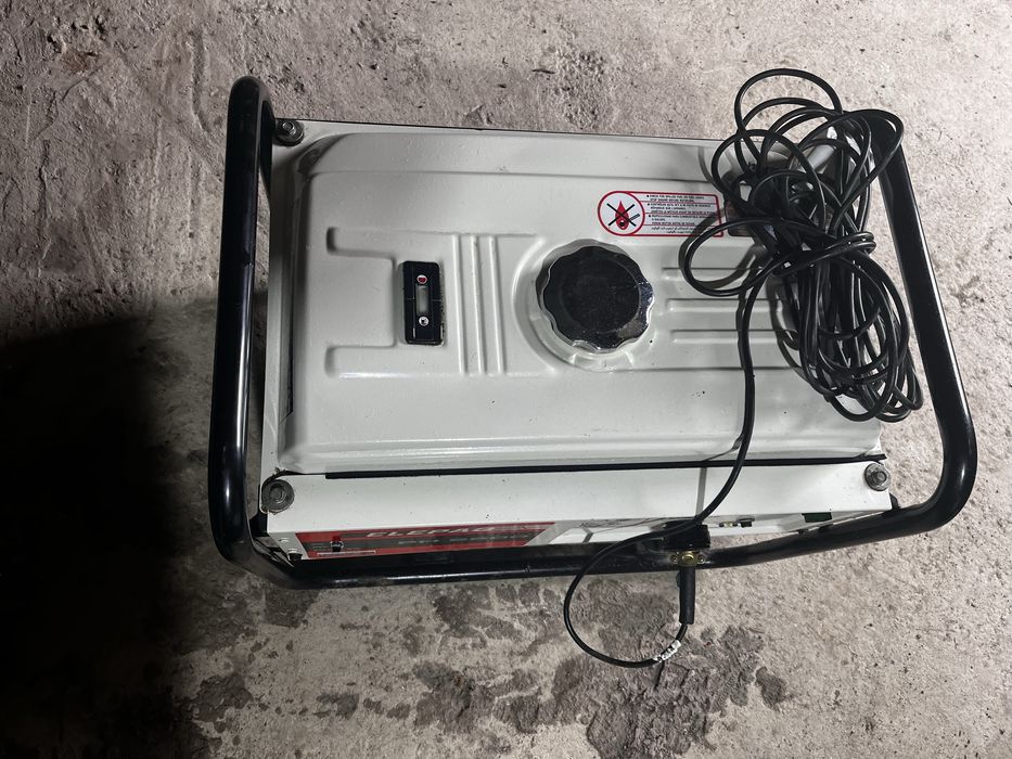 Бензогенератор генератор