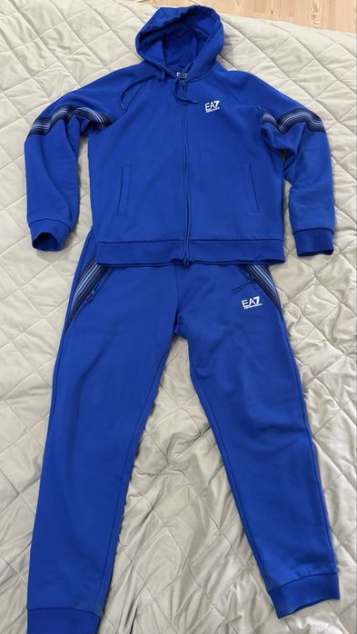 Продам оригинальную двойку emporio armani