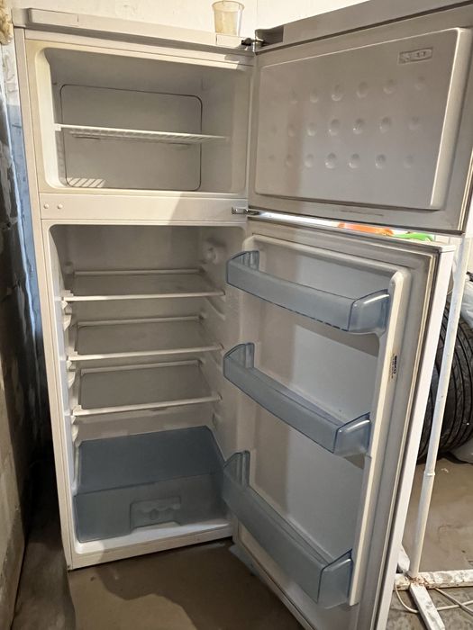 Продам холодильник BEKO