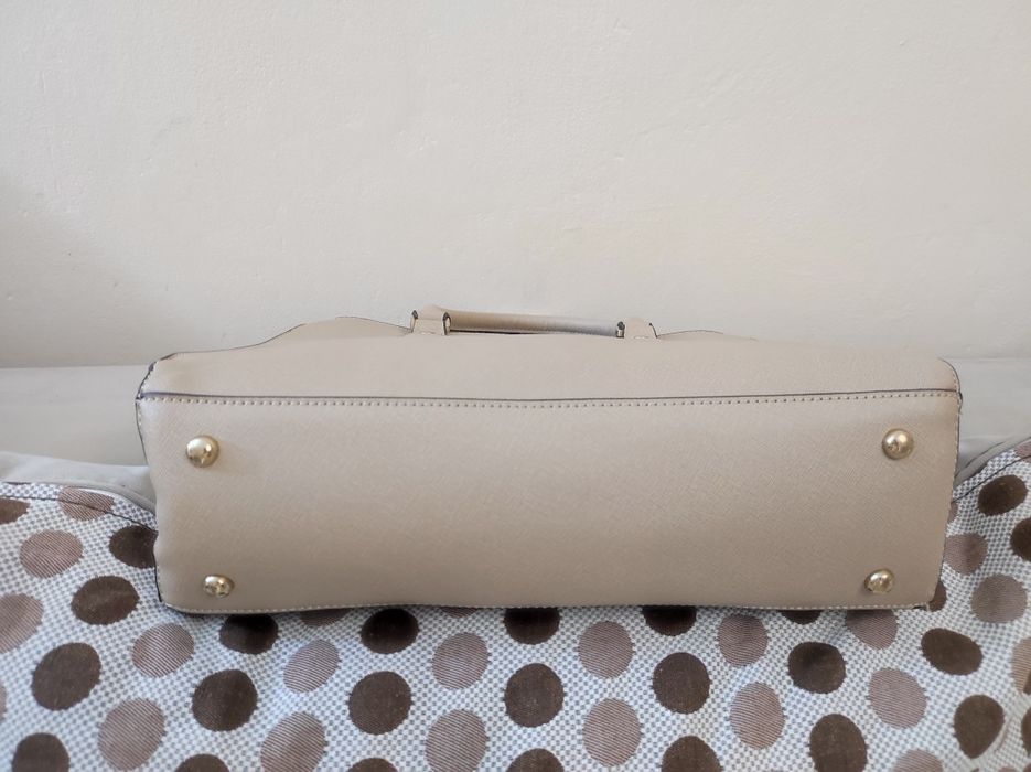 Елегантна дамска чанта