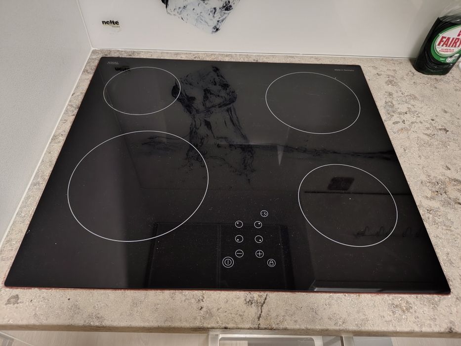 Plita electrica nouă