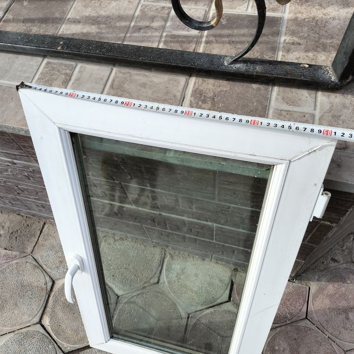 Продам окна  и решотку