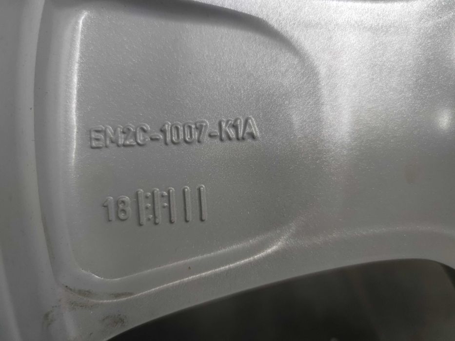 1бр Нова джанта 17 - Ford