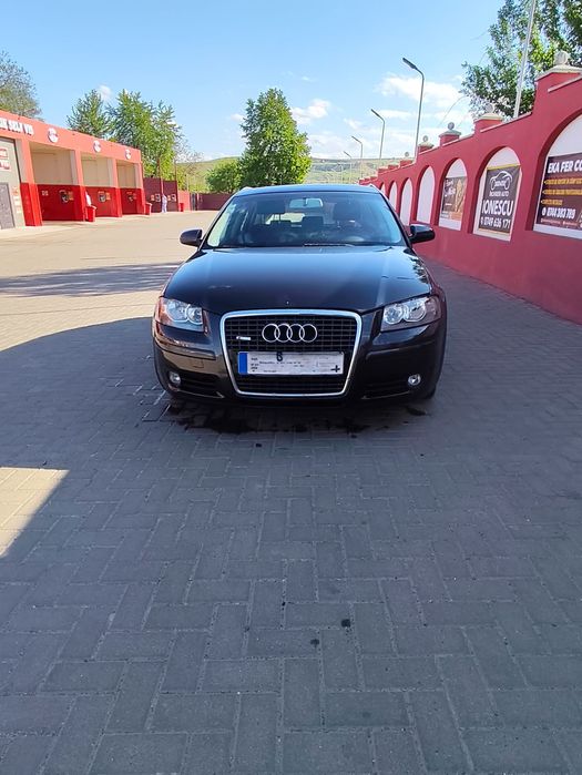 Văd Audi A3 1.6 benzina!