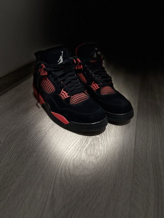 AIR JORDAN 4 Thunder Red
