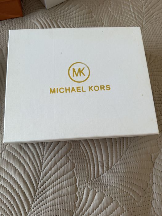 Әйелдер сумкасы.